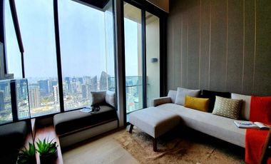 For sale 2 bed condo in Watthana, Bangkok