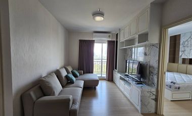 For sale 2 bed condo in Huai Khwang, Bangkok
