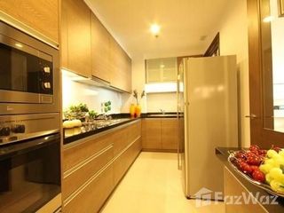 For rent 3 bed condo in Watthana, Bangkok