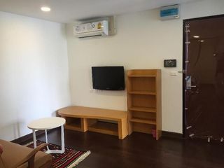 For rent 2 Beds condo in Khlong San, Bangkok