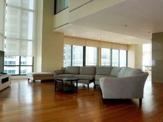 For rent 6 Beds condo in Khlong Toei, Bangkok