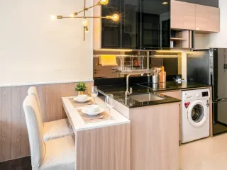 For rent 1 bed condo in Huai Khwang, Bangkok