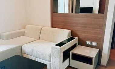 For rent 2 bed condo in Watthana, Bangkok