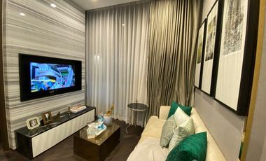 For sale 1 bed condo in Khlong Toei, Bangkok