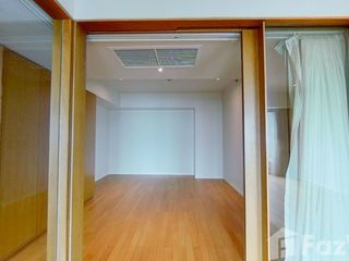 For sale 1 Beds condo in Yan Nawa, Bangkok
