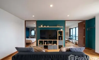 For rent 2 bed condo in Chatuchak, Bangkok