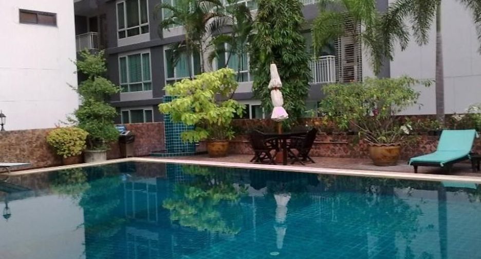 For rent 3 Beds condo in Khlong Toei, Bangkok