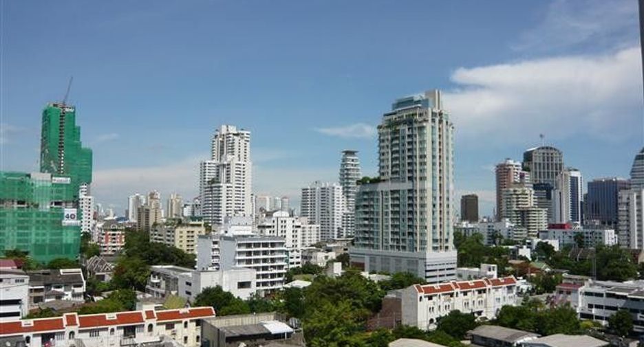 For rent 1 bed condo in Watthana, Bangkok