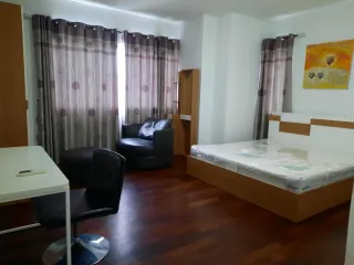 For rent 3 bed condo in Chatuchak, Bangkok