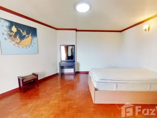 For sale 2 bed condo in Mueang Chiang Mai, Chiang Mai