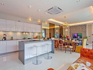 For sale 5 bed house in Bang Lamung, Chonburi