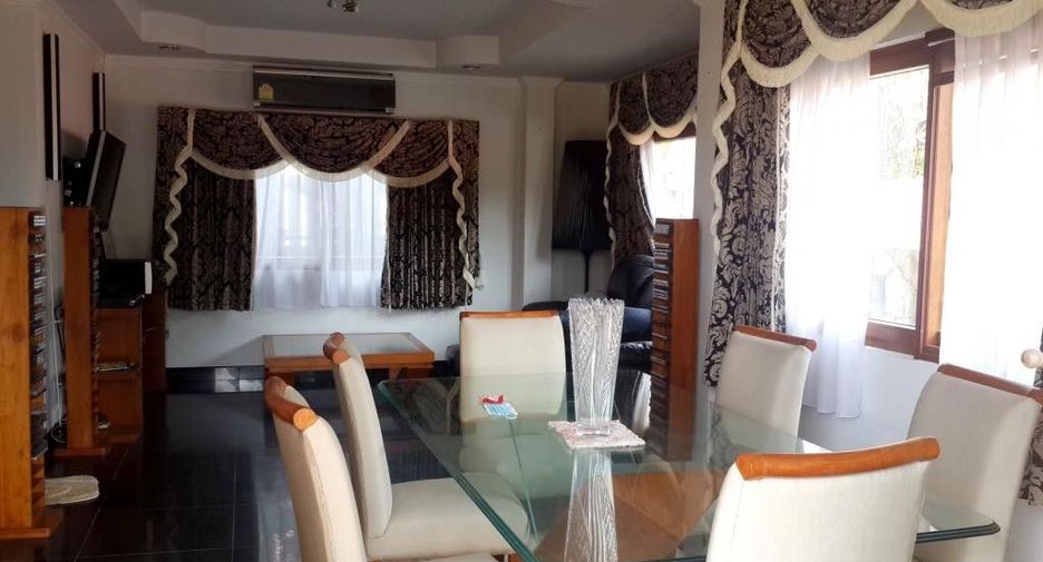 For sale 3 bed house in Sattahip, Chonburi