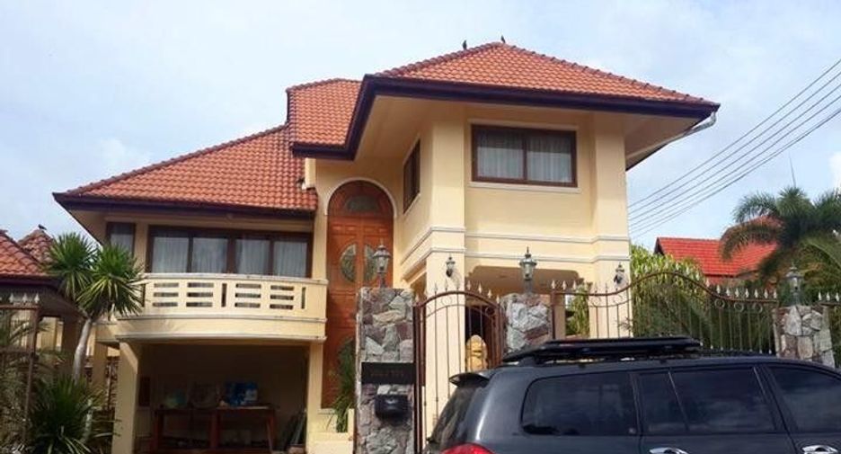 For sale 3 bed house in Sattahip, Chonburi
