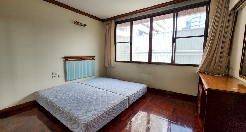 For rent 3 ベッドルーム condo in Watthana, Bangkok