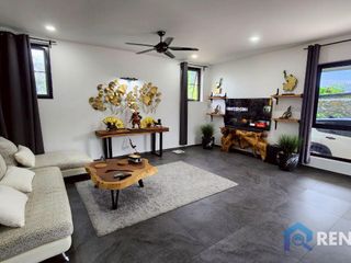 出售 3 卧室 独立屋 在 Huai Yai, 芭提雅