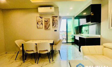 À vendre 2 chambres condo à South Pattaya, Pattaya