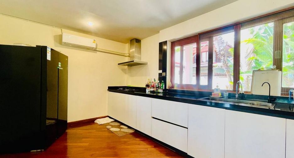 For sale 5 ベッドルーム house in Bang Lamung, Chonburi