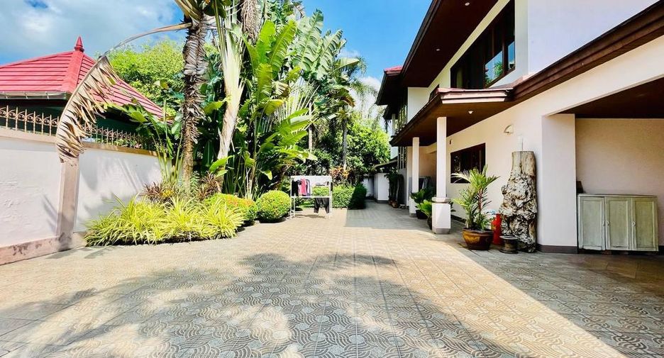 For sale 5 ベッドルーム house in Bang Lamung, Chonburi