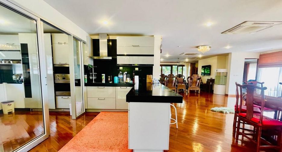 For sale 5 ベッドルーム house in Bang Lamung, Chonburi