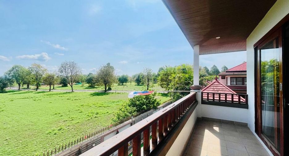 For sale 5 ベッドルーム house in Bang Lamung, Chonburi