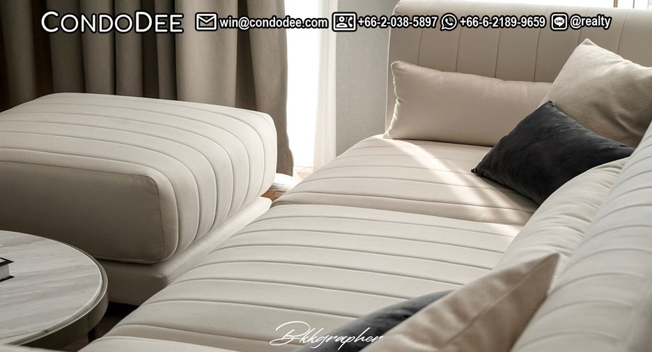 For sale 2 ベッドルーム condo in Sathon, Bangkok