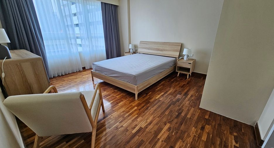 À vendre 2 chambres condo à Watthana, Bangkok