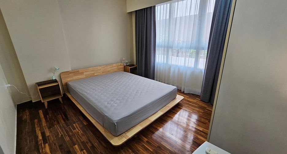 À vendre 2 chambres condo à Watthana, Bangkok