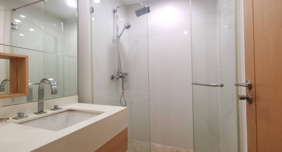 For sale 1 bed condo in Watthana, Bangkok