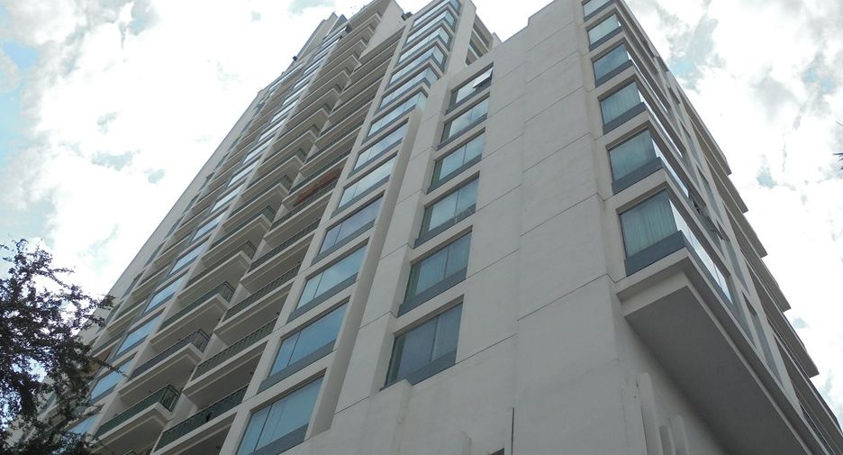 For sale 1 bed condo in Watthana, Bangkok