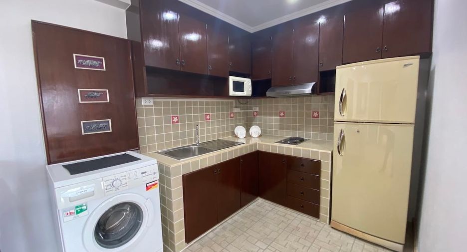 For sale 2 bedrooms condo in Khlong Toei, Bangkok