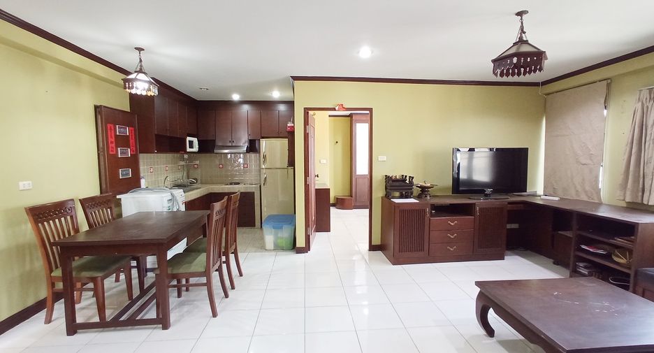 For sale 2 bedrooms condo in Khlong Toei, Bangkok