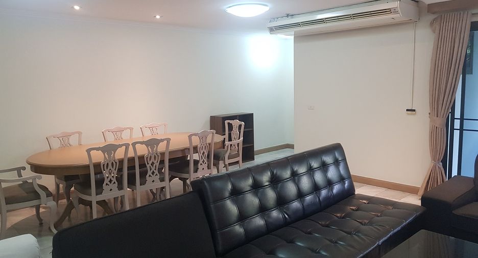 Condo en venta de 4 habitaciones en Watthana, Bangkok