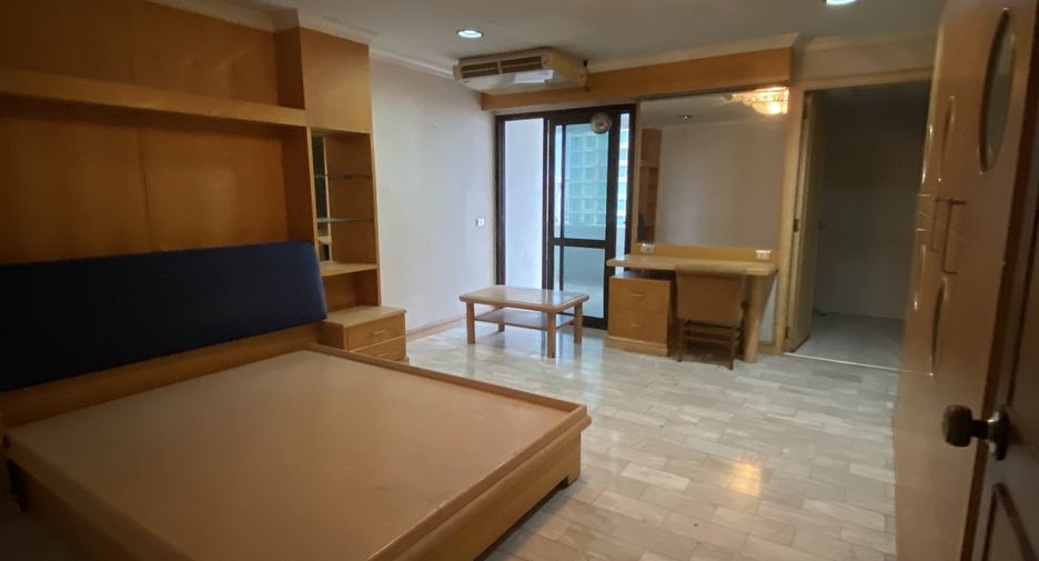 Condo en venta de 4 habitaciones en Watthana, Bangkok
