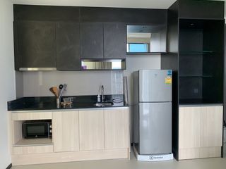 Condo en venta de 2 habitaciones en Khlong Toei, Bangkok