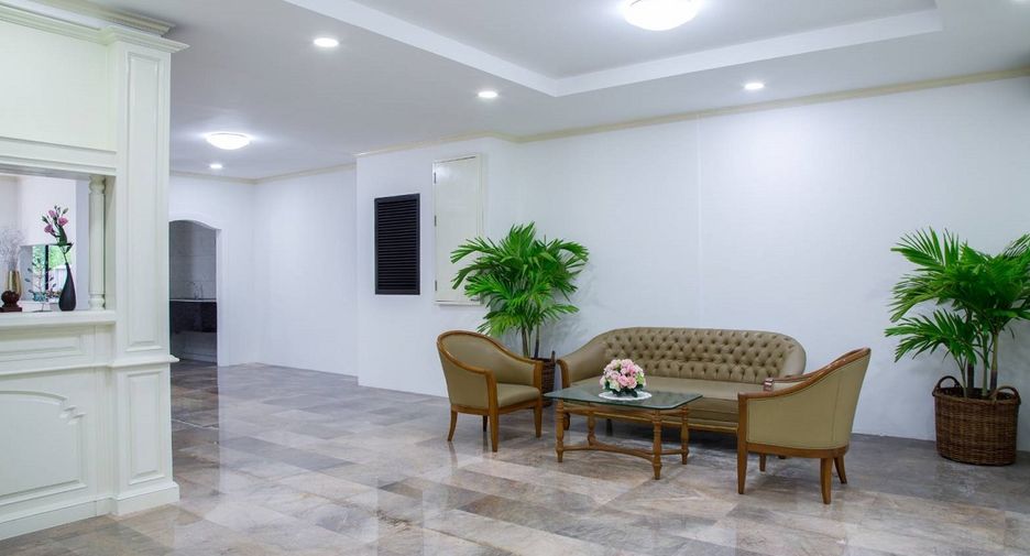 Casa adosada en venta de 3 habitaciones en Watthana, Bangkok