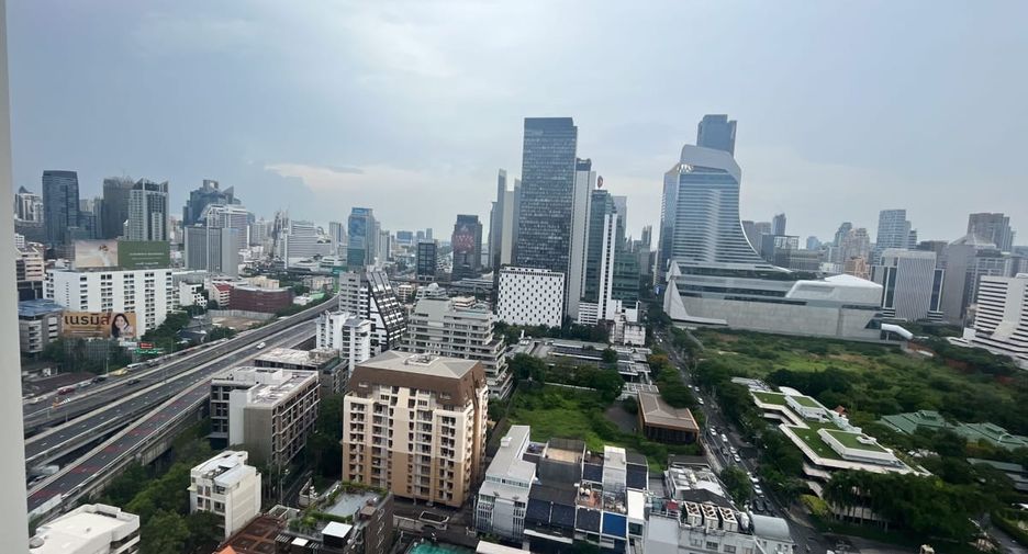 For sale 1 bed condo in Pathum Wan, Bangkok