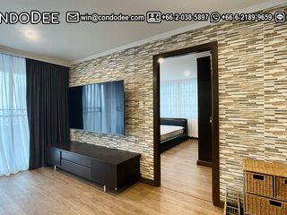 For sale 3 bedrooms condo in Khlong Toei, Bangkok