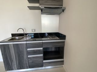For sale 1 bed condo in Mueang Samut Prakan, Samut Prakan