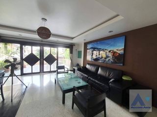 For rent そして for sale 4 Beds house in Bang Kho Laem, Bangkok