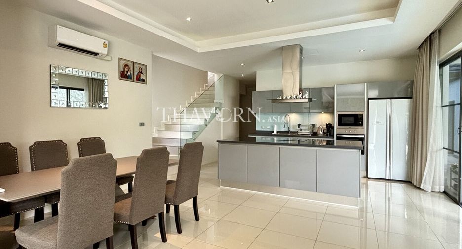 For sale 4 bedrooms house in Bang Lamung, Chonburi