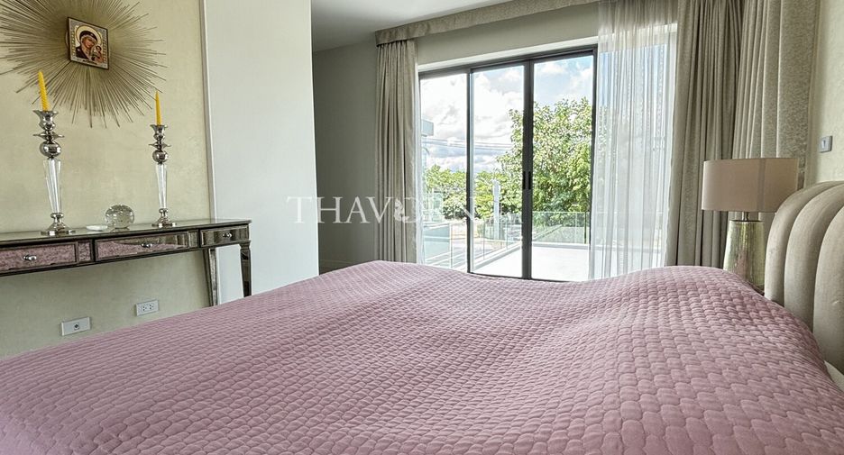 For sale 4 bedrooms house in Bang Lamung, Chonburi