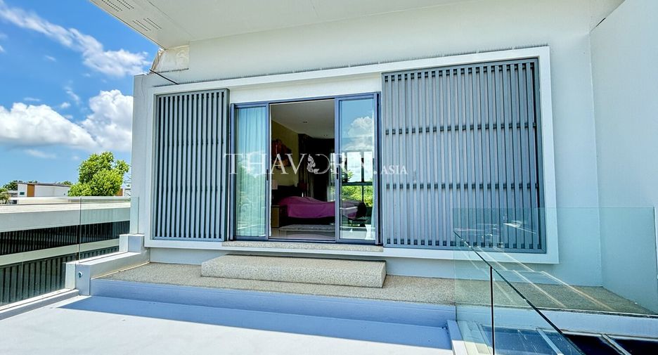 For sale 4 bedrooms house in Bang Lamung, Chonburi