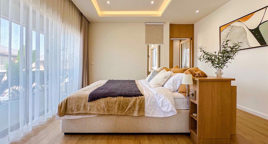 For sale 4 bed house in Bang Lamung, Chonburi