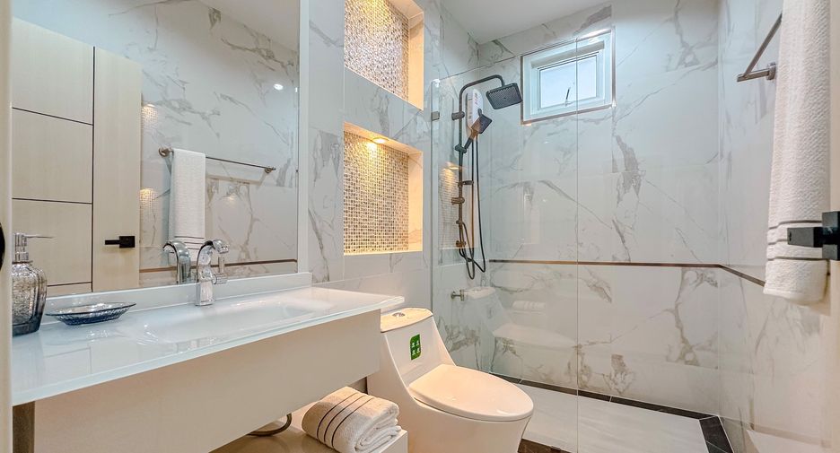 For sale 3 bed house in Bang Lamung, Chonburi