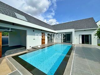 Casa en venta de 4 habitaciones en Bang Lamung, Chonburi