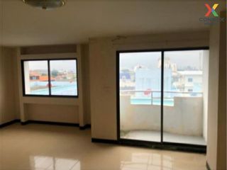 For sale 2 bed condo in Lat Phrao, Bangkok
