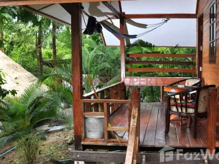 For sale 15 bed hotel in Ko Chang, Trat