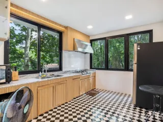 For sale 5 bed house in Pak Chong, Nakhon Ratchasima