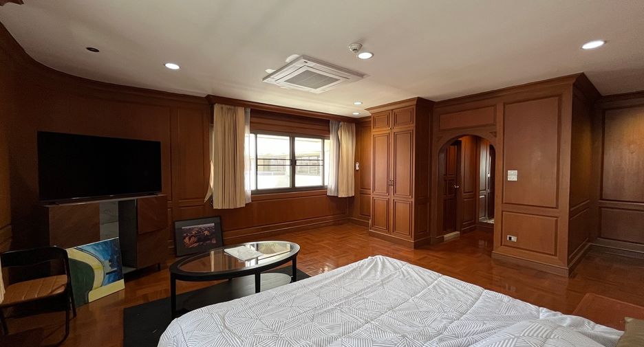 Condo en venta de 3 habitaciones en Watthana, Bangkok