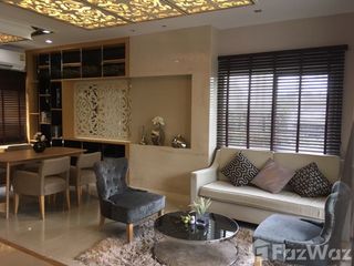 For rent 3 bed townhouse in Mueang Nakhon Pathom, Nakhon Pathom